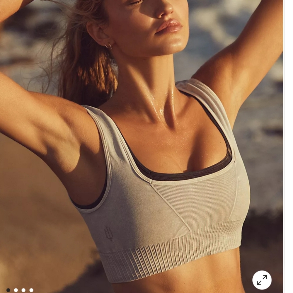 🤩New without tags free people good karma square neck Bra size xs/s